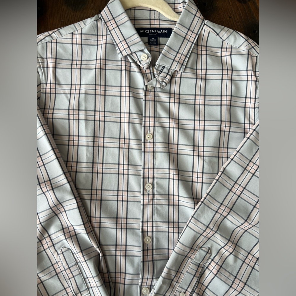 Mizzen+Main Plaid button down